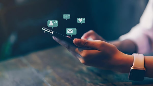 新黑市倒卖社交账户：您的个人信息可能已被出售！